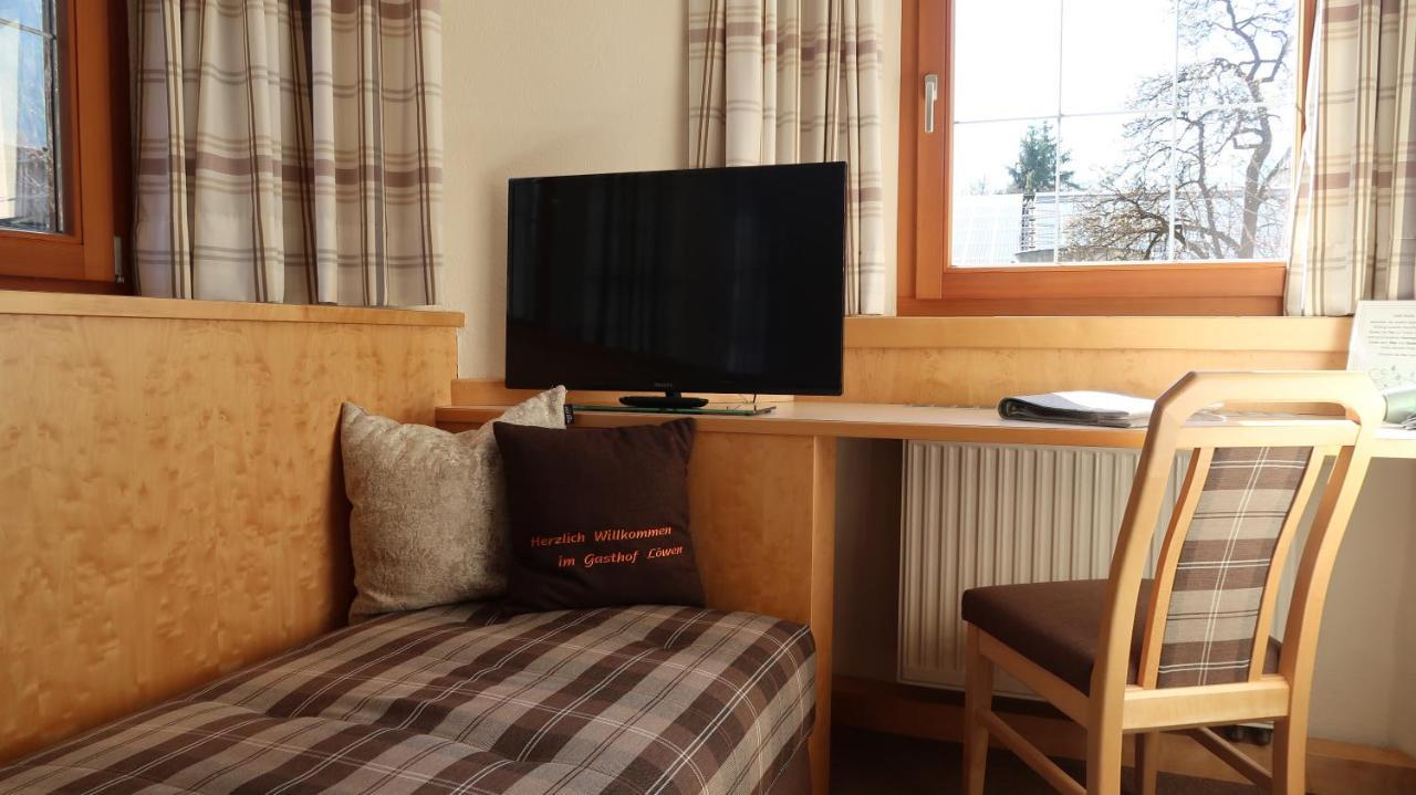 Hotel Garni Loewen Silz Екстериор снимка